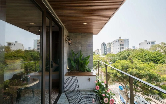LIVIE Da Nang Style