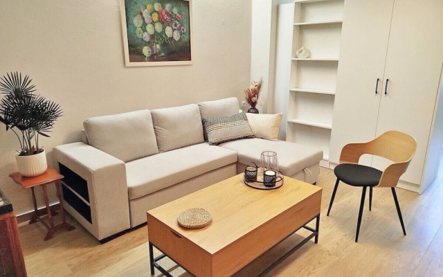 Tsak0ne Apt Near Monastiraki Sights Shops