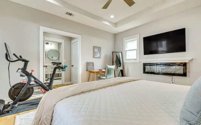 Walk to Beltline: Wfh-friendly Hub w/ Yard!