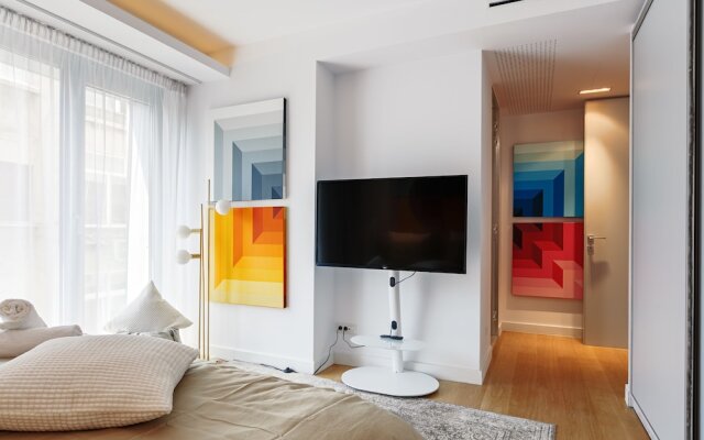 Vernescu Luxury Residence