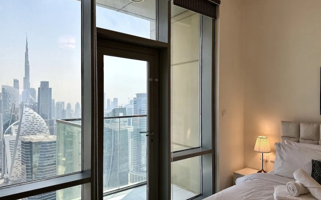 Lux BnB Amna Tower Burj Views