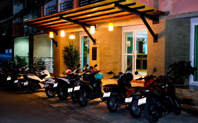 Raya Rawai Place
