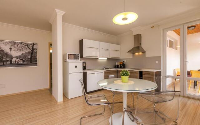 Andi Apartman