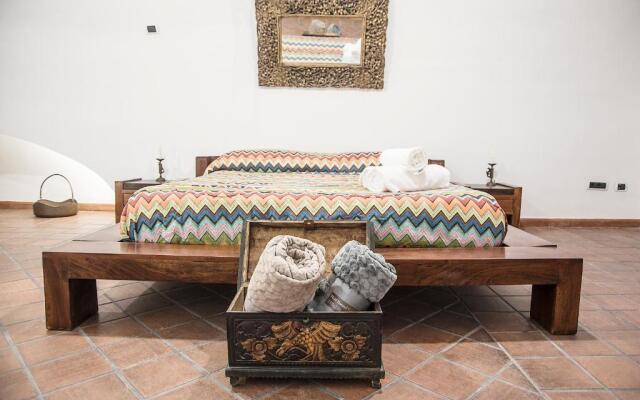 The Rock Apartment in Napoli