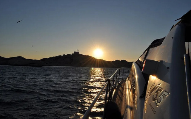 Une Nuit à Bord Bandol