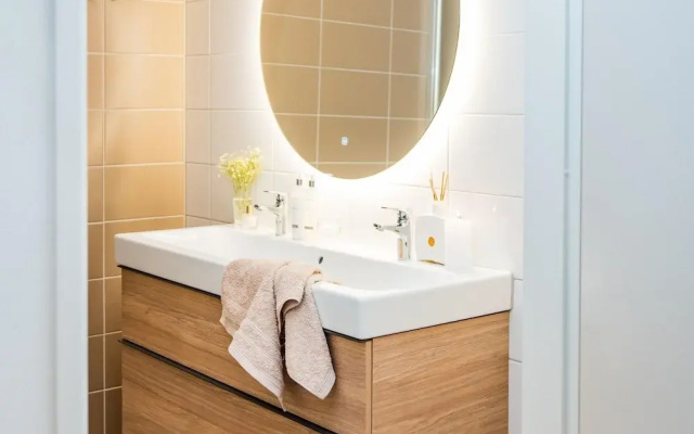 Spacious Holiday Home in Voorhuizen With Terrace