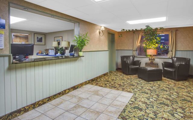 I-80 Inn & Suites