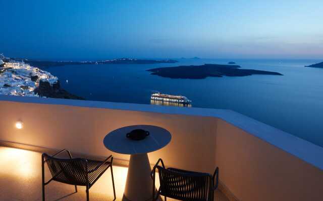 Damigos Caldera World