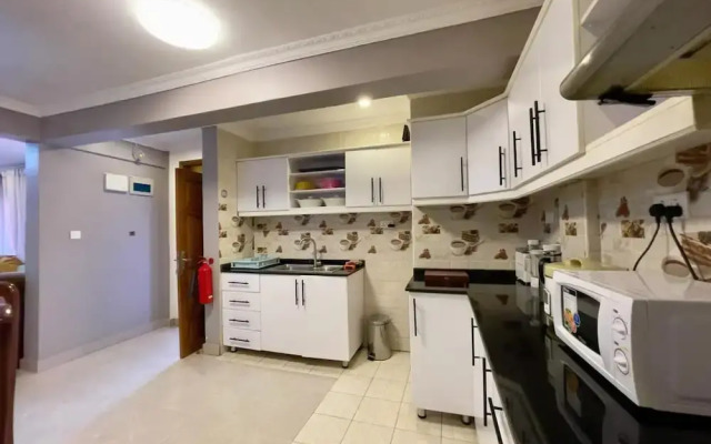 Charming 2-bed Apartment in Kigali