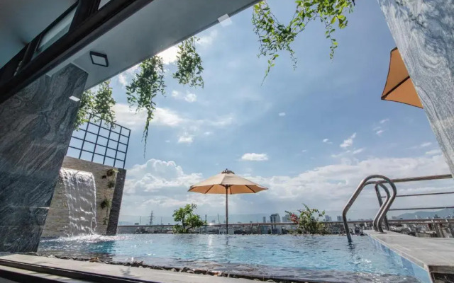 Laurel Danang Apartment