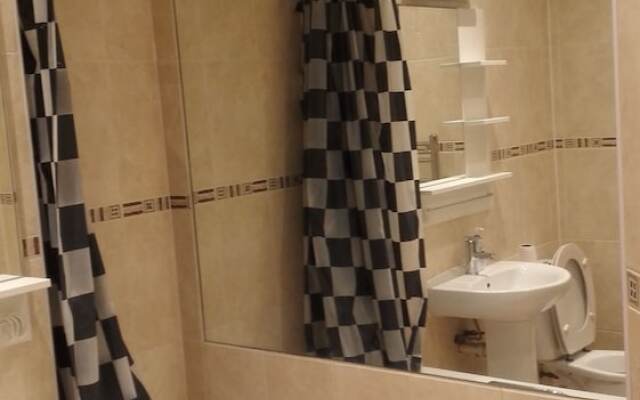 Lizzy Continental Apartments