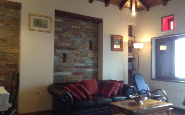 Pilion Stone House