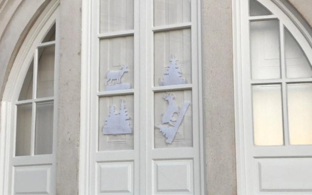 Rua Tenente Campos Rego, Ground Floor