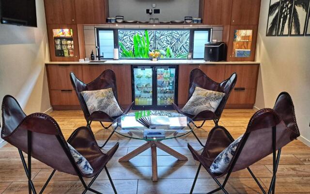 Seadreams Mission Beach