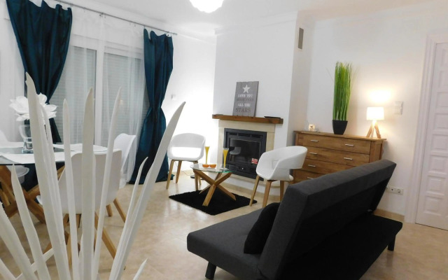 La Vela Polideportivo-Turistika