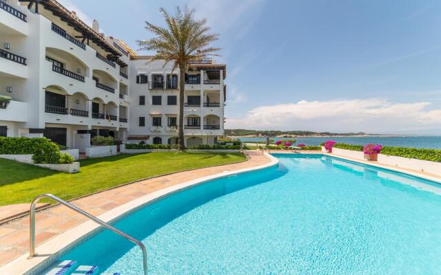 Lucia in L'Escala with 1 bedrooms and 1 bathrooms