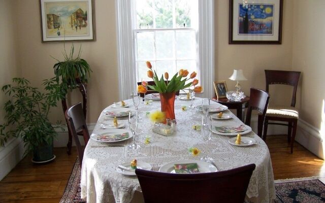 The Mission House Bed & Breakfast