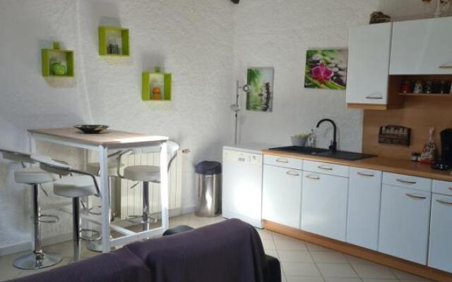 Maisonnette a la Campagne (Adults Only)