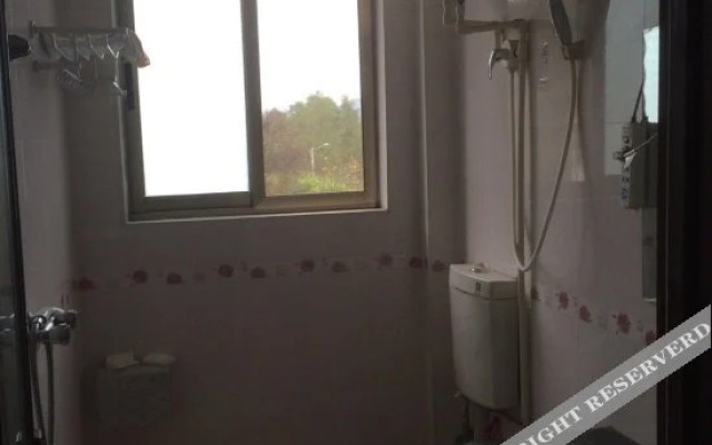 Yantian Hotel