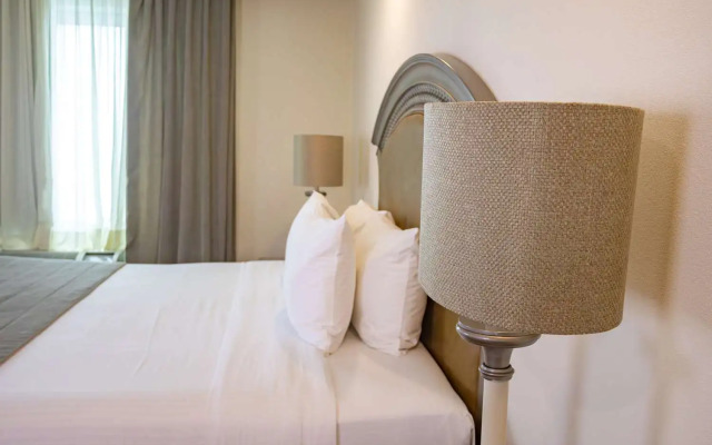 Best Western Plus Monterrey Colon