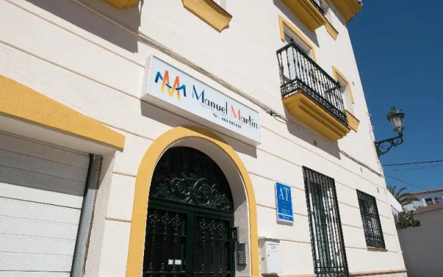 Apartamentos Manuel Martin
