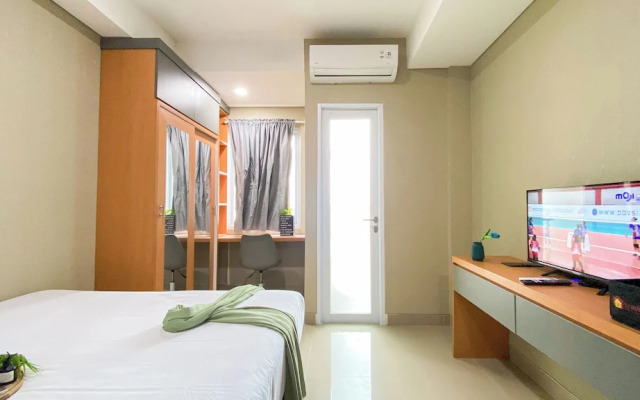 Warm And Cozy Living Studio Apartment At B Residence