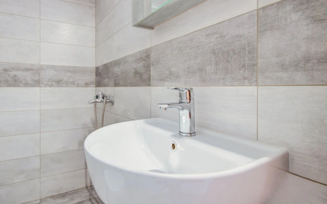 Harmony Apartment 3 by Rentalspro