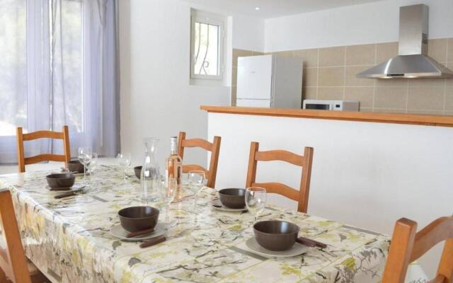 Appartement Le Lavandou, 4 pièces, 6 personnes - FR-1-251-204