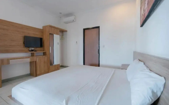 Gili White Bamboo by Secoms