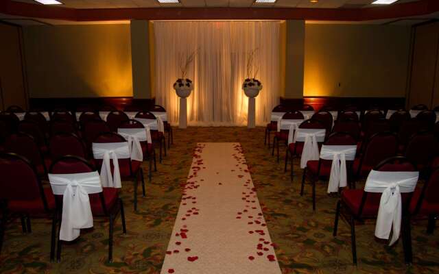 Embassy Suites by Hilton Tulsa I-44