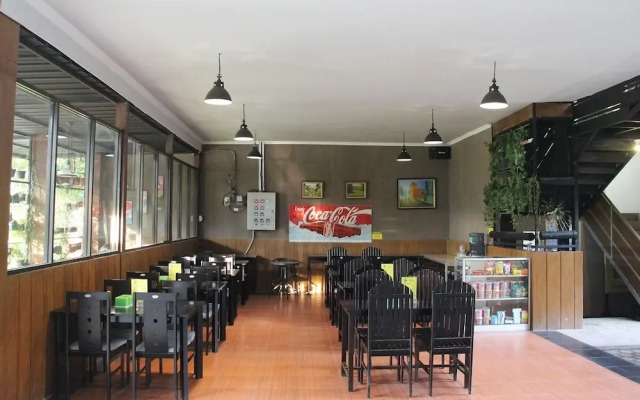 Bamboe Inn 2 Homestay