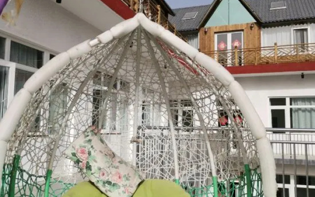 Shanli Renjia Hostel