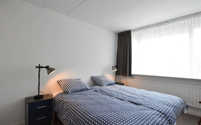 Modern Holiday Home in Nieuwvliet with Garden