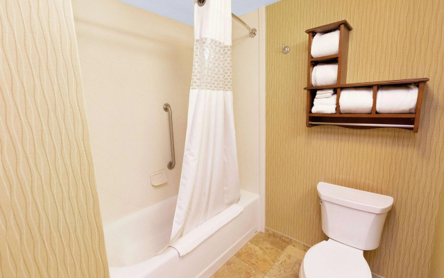 Hampton Inn Waynesburg