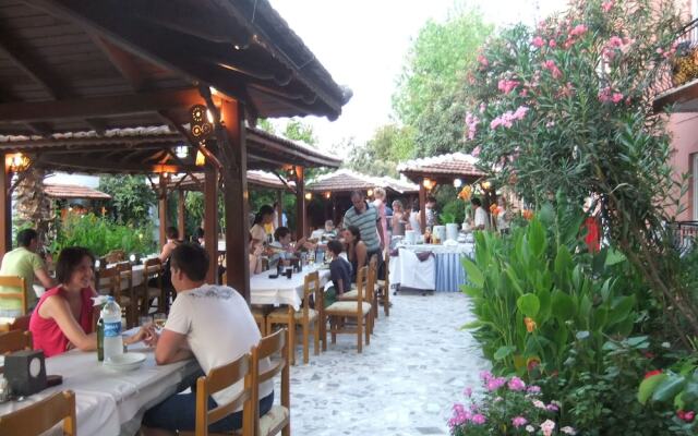 Hotel Truva - Boutique Class