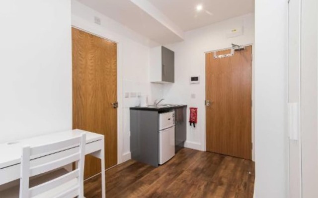 Sublime Stays Webberley Studio 9B Double Bed