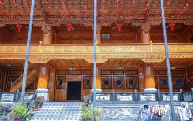 Shangri-La Zangyu Tranquil Homestay – Exterior – Shangri-La
