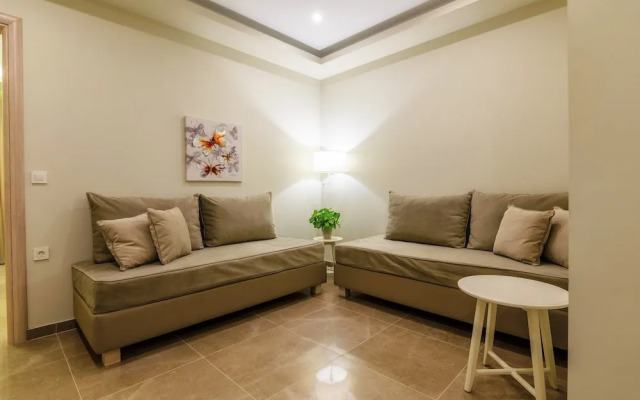Remezzo Apartments & Studios