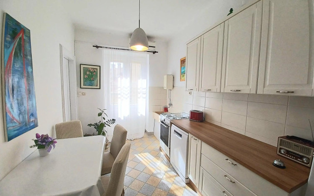 Centar Park Apartment