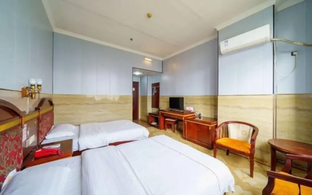 Nanning Hongtu Business Hotel (Railway Station)