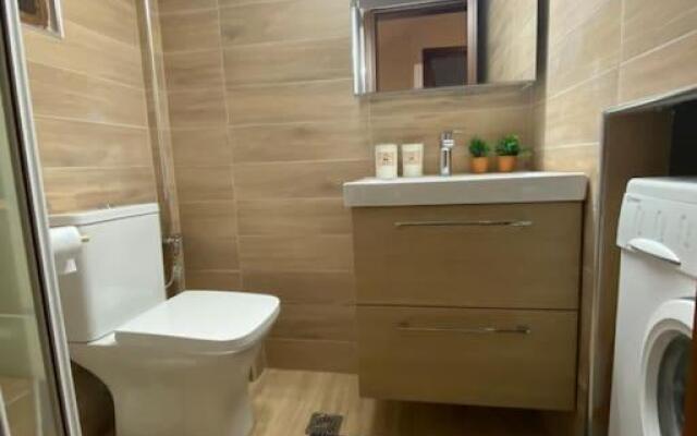 Private Beach Front Maisonette 3 Bedroom Mikiverna
