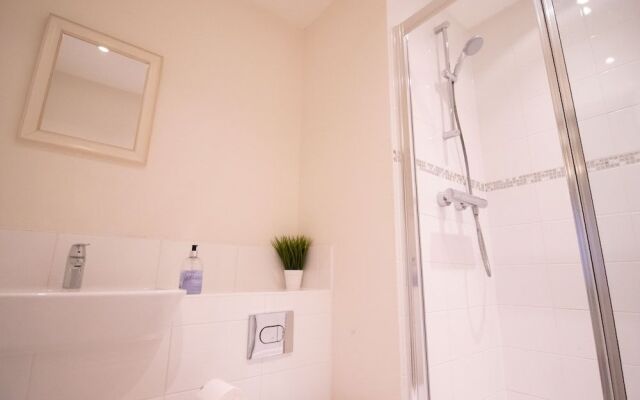 Claret Inn Basingstoke