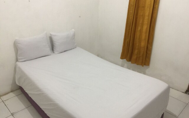 OYO Life 93009 Griya Nautika Sedati