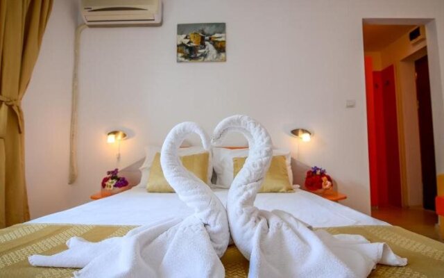 Majestic Jupiter Hotel