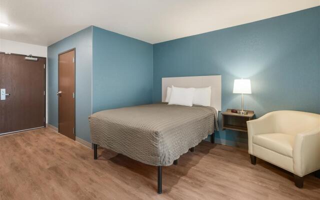 WoodSpring Suites Sulphur - Lake Charles