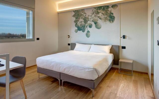 Park Hotel & Residence by The Cube