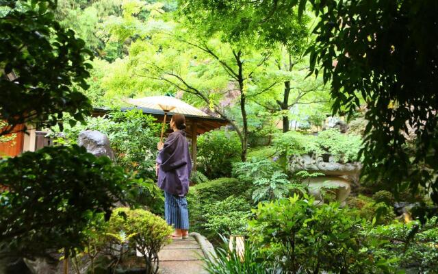 Fuefukigawa Onsen Zabou