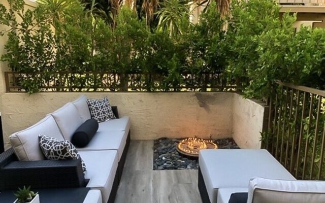 78155c37 1 Bedroom Condo