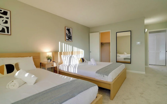 Modern Spacious Apt Crystal City