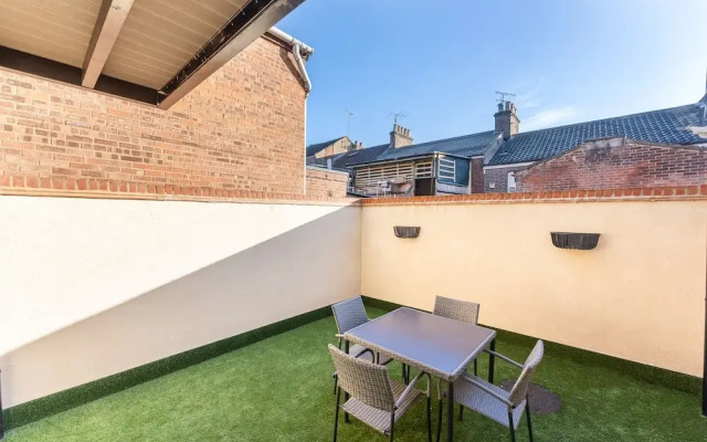 Homely 2-bed Apartment Near Luton Town Centre